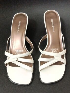 Naturalizer White Pump Sandals